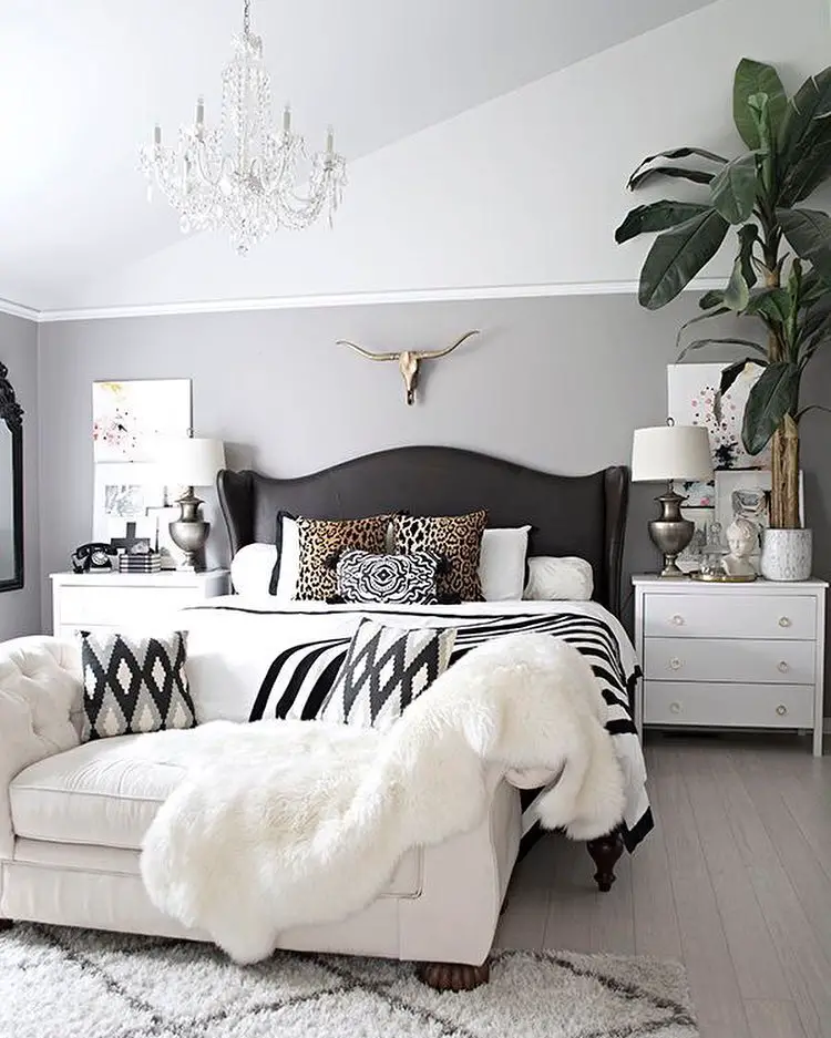 eclectic bedroom decor