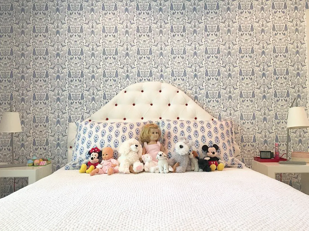 gender neutral bedroom