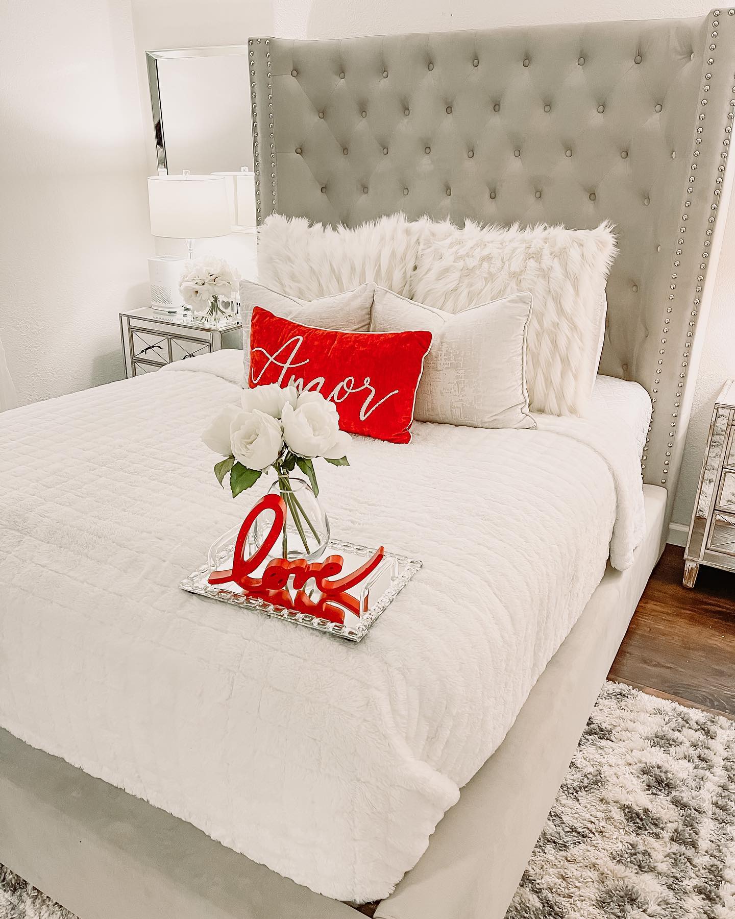 glam bedroom decor