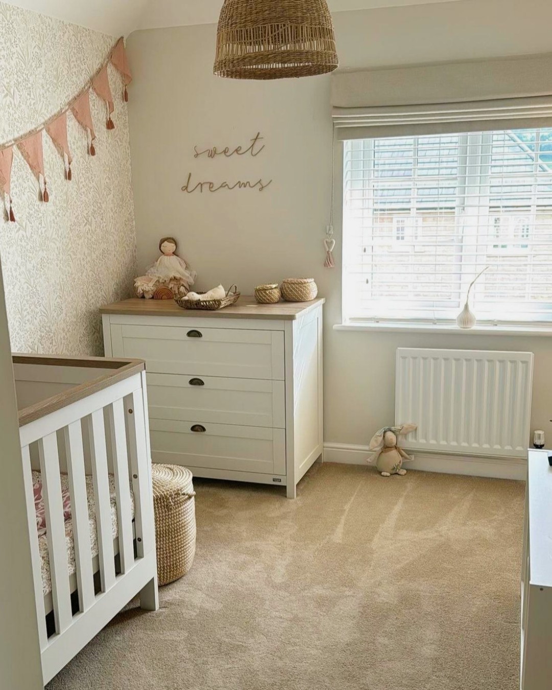 29 Adorable Toddler Bedroom Decor Ideas: Cute & Clever Styling Tips With 29 Inspiring Images 12 toddler bedroom decor