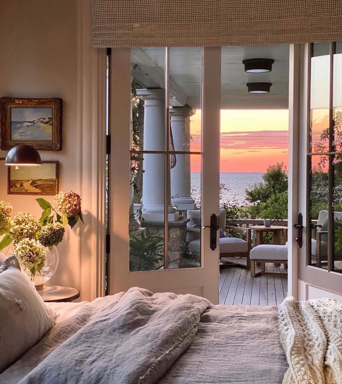 coastal living room decor