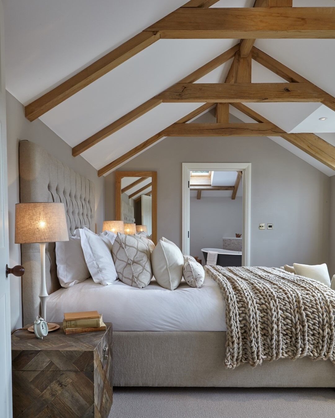 vaulted ceiling bedroom