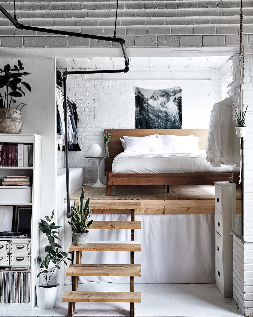 mezzanine bedroom design